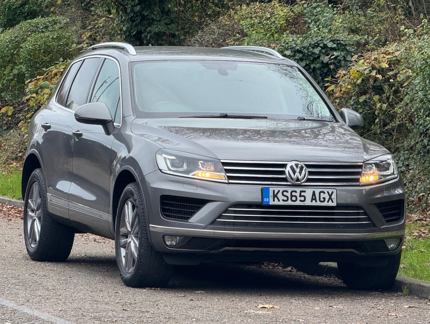 Used Volkswagen Touareg 2016 for sale - 76616411: Photo 1