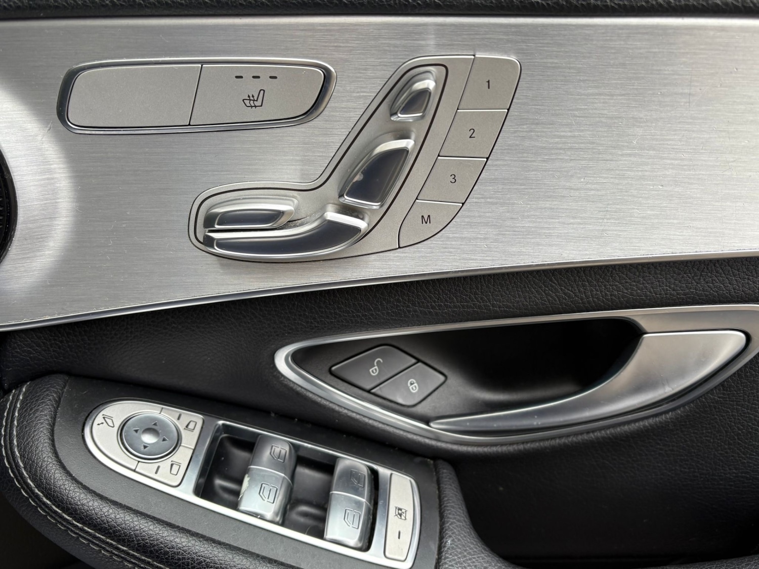 Used Mercedes-Benz C Class 2016 for sale - 76518567: Photo 11