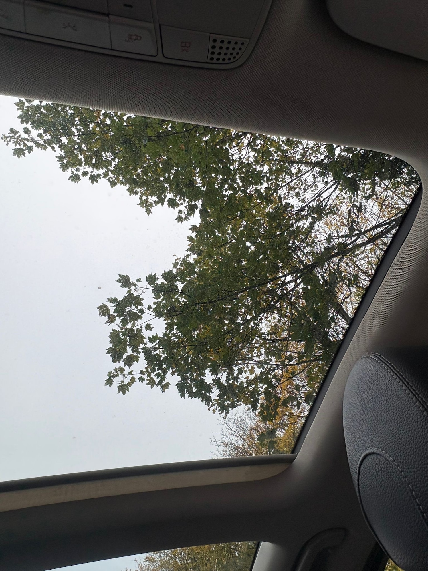 Used Mercedes-Benz C Class 2016 for sale - 76518567: Photo 12