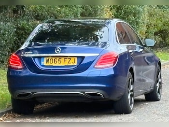 Used Mercedes-Benz C Class 2016 for sale - 76518567: Photo