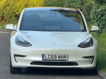 Used Tesla Model 3 2019 for sale - 74686007: Photo