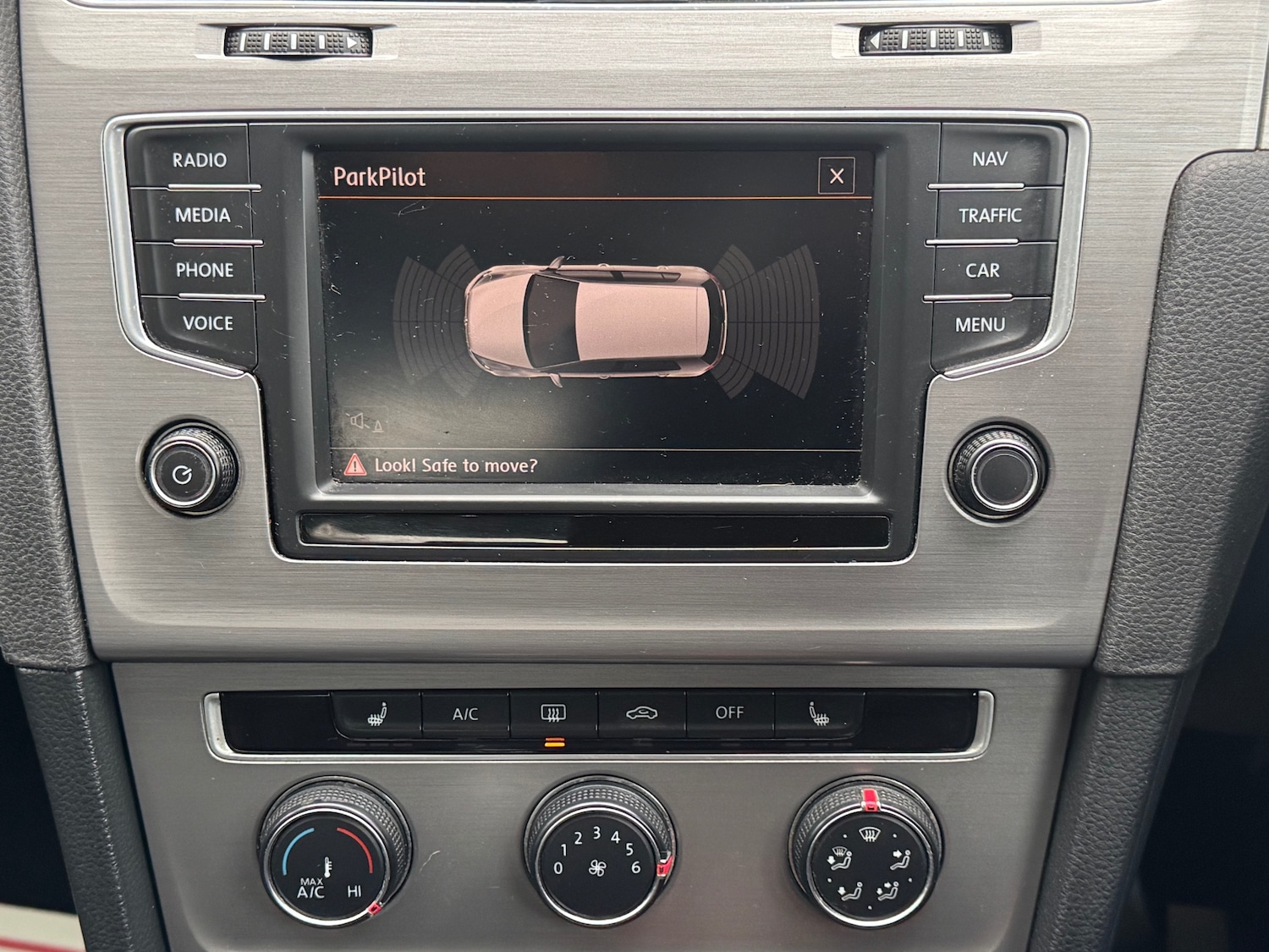 Used Volkswagen Golf 2016 for sale - 77173366: Photo 10