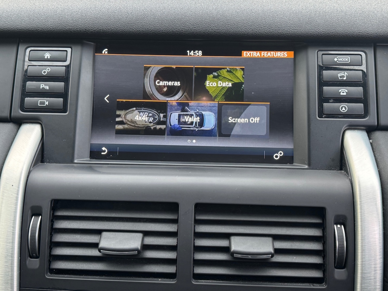 Used Land Rover Discovery Sport 2015 for sale - 77057042: Photo 14