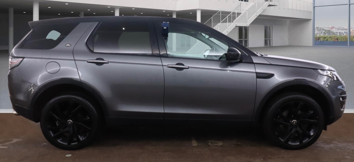 Used Land Rover Discovery Sport 2015 for sale - 77057042: Photo 5