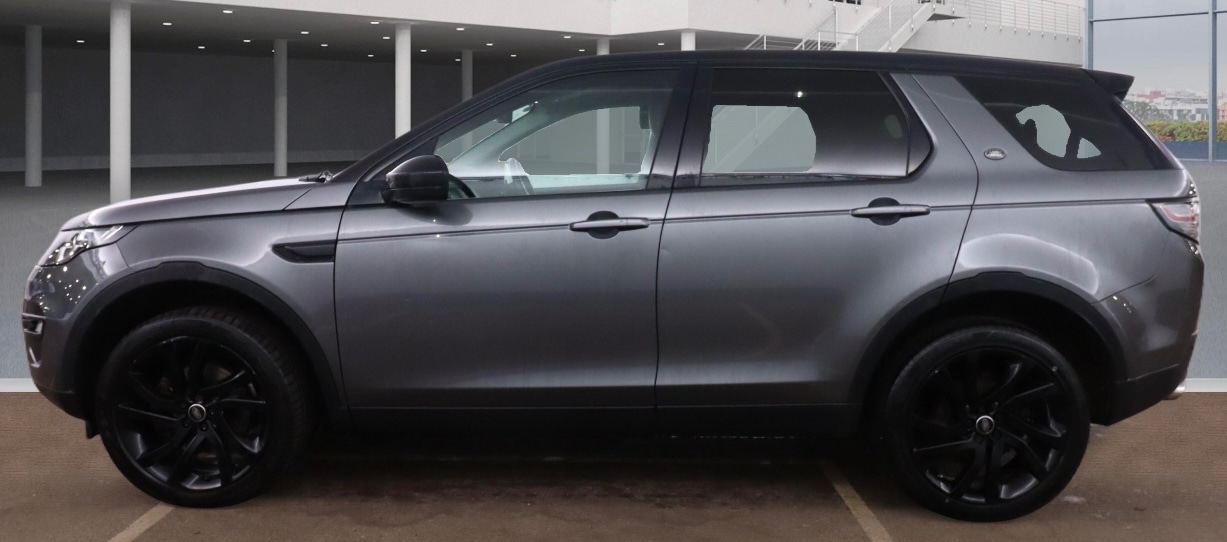 Used Land Rover Discovery Sport 2015 for sale - 77057042: Photo 6