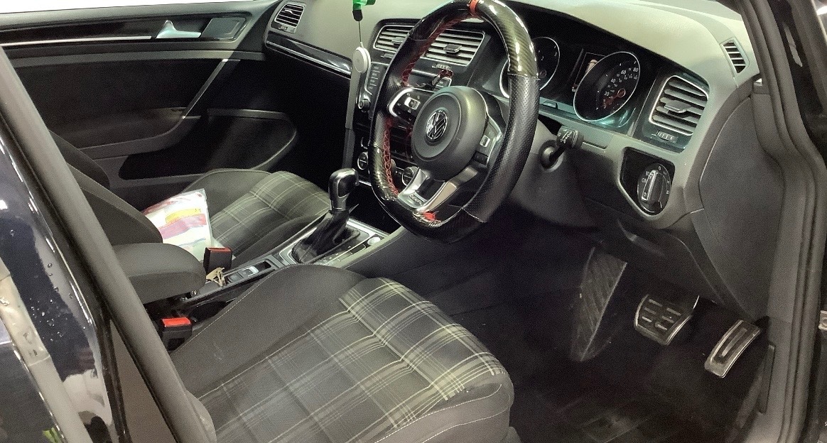 Used Volkswagen Golf 2016 for sale - 77632721: Photo 8