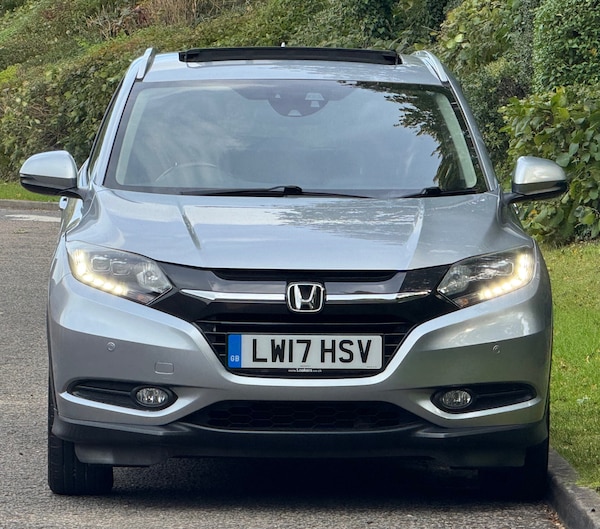 Used Honda HR-V 2017 for sale - 76178574: Photo 4