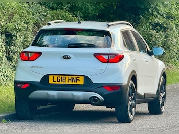 Used Kia Stonic 2018 for sale - 79074821: Photo