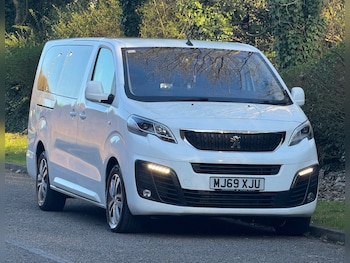 Used Peugeot Traveller 2019 for sale - 78647090: Photo