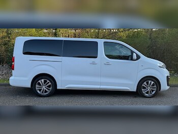 Used Peugeot Traveller 2019 for sale - 78647090: Photo
