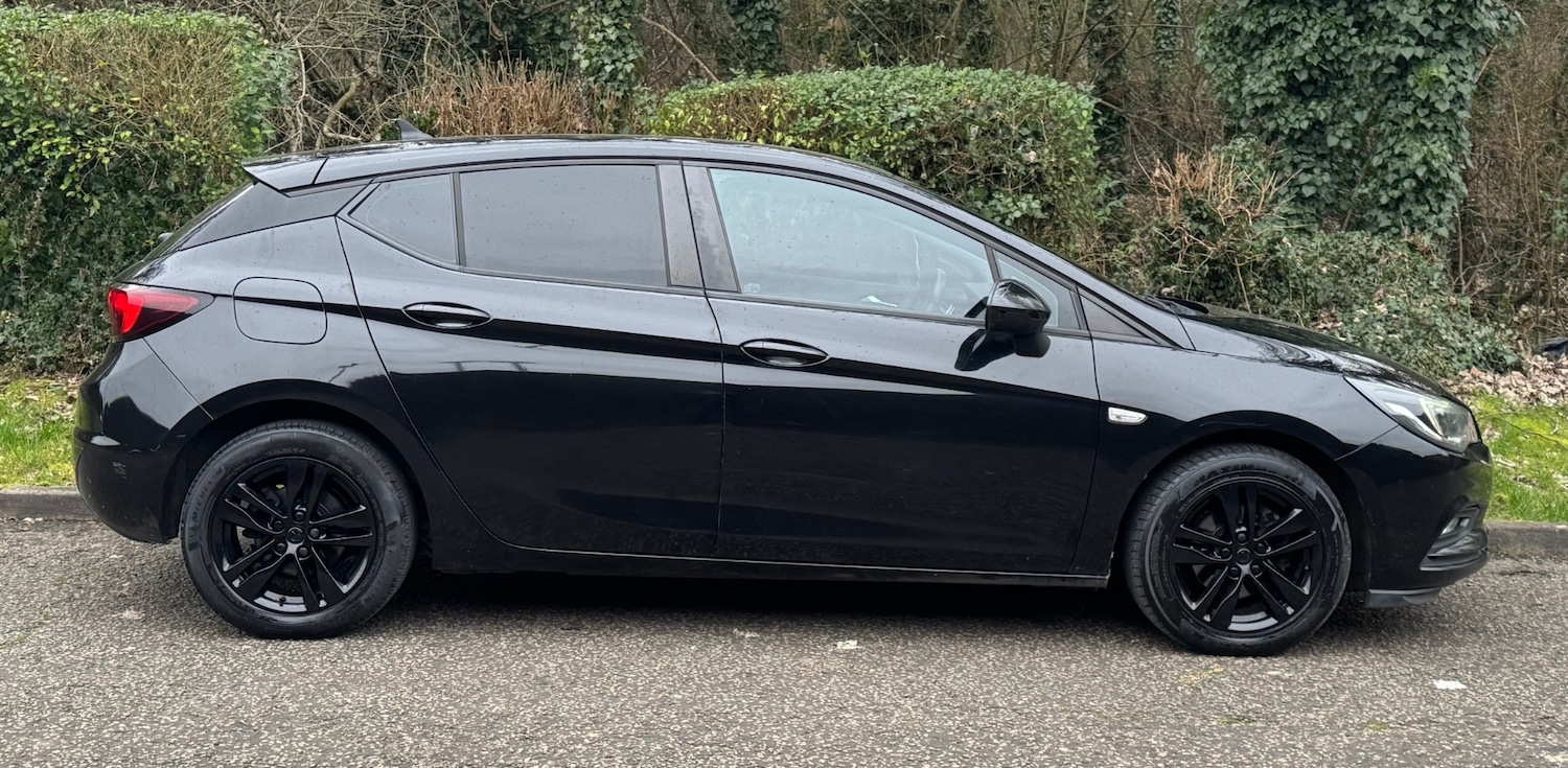 Used Vauxhall Astra 2018 for sale - 77597567: Photo 2