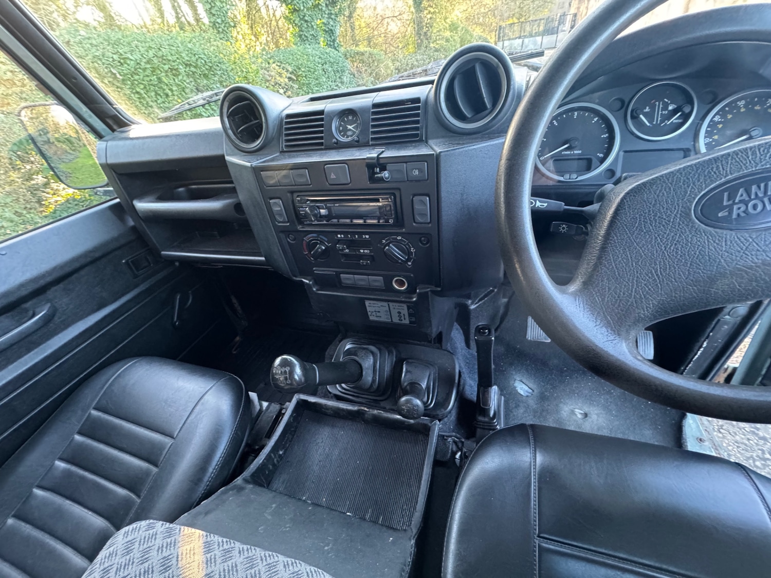 Used Land Rover Defender 2008 for sale - 76656474: Photo 9