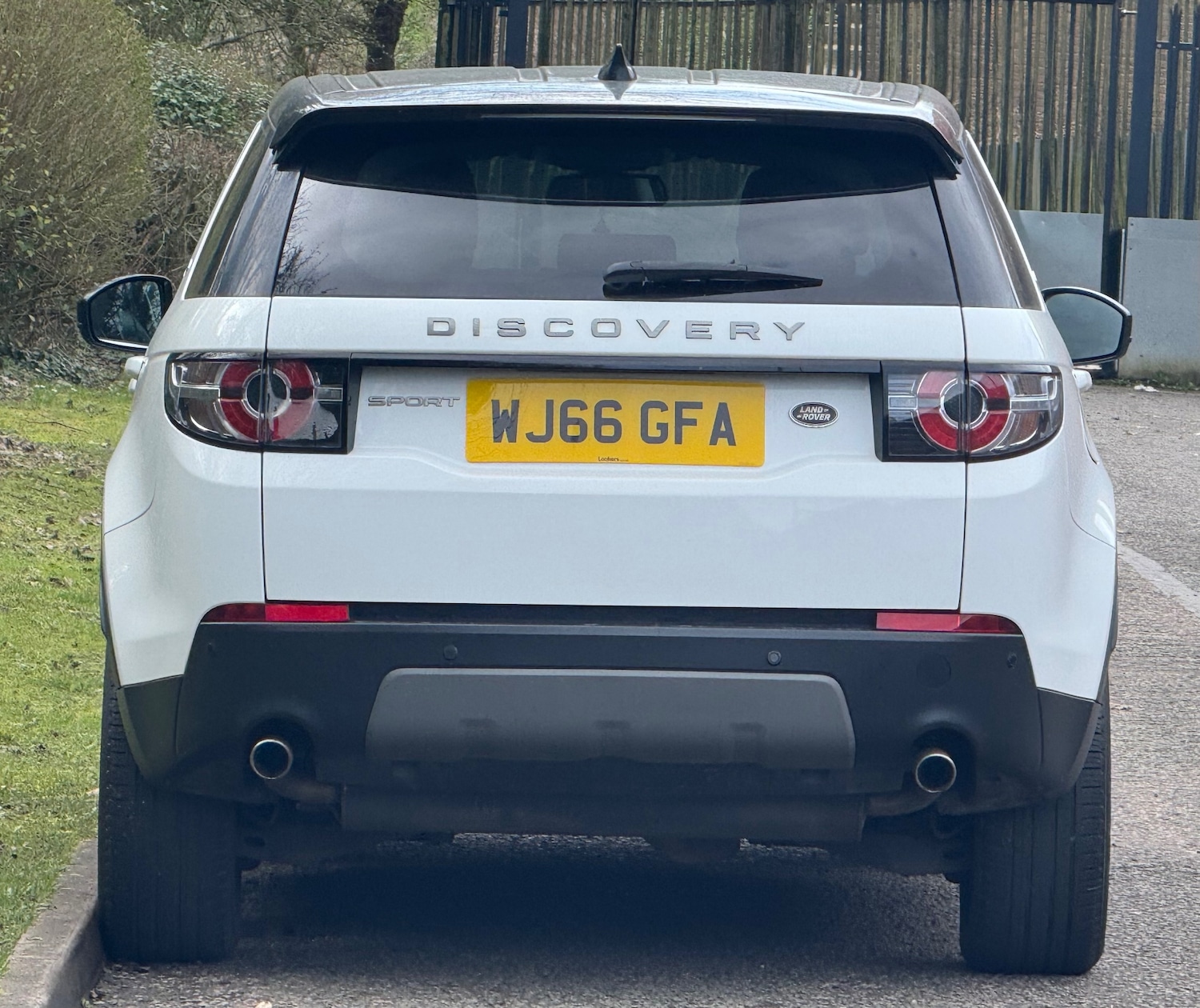 Used Land Rover Discovery Sport 2016 for sale - 77840052: Photo 5