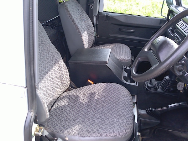 Used Land Rover Defender 2004 for sale - 74588803: Photo 10