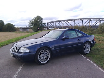 Mercedes-Benz - S-Class