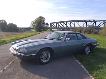 Used Jaguar XJS 1988 for sale - 76262866: Photo