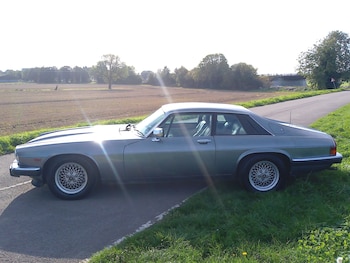 Used Jaguar XJS 1988 for sale - 76262866: Photo