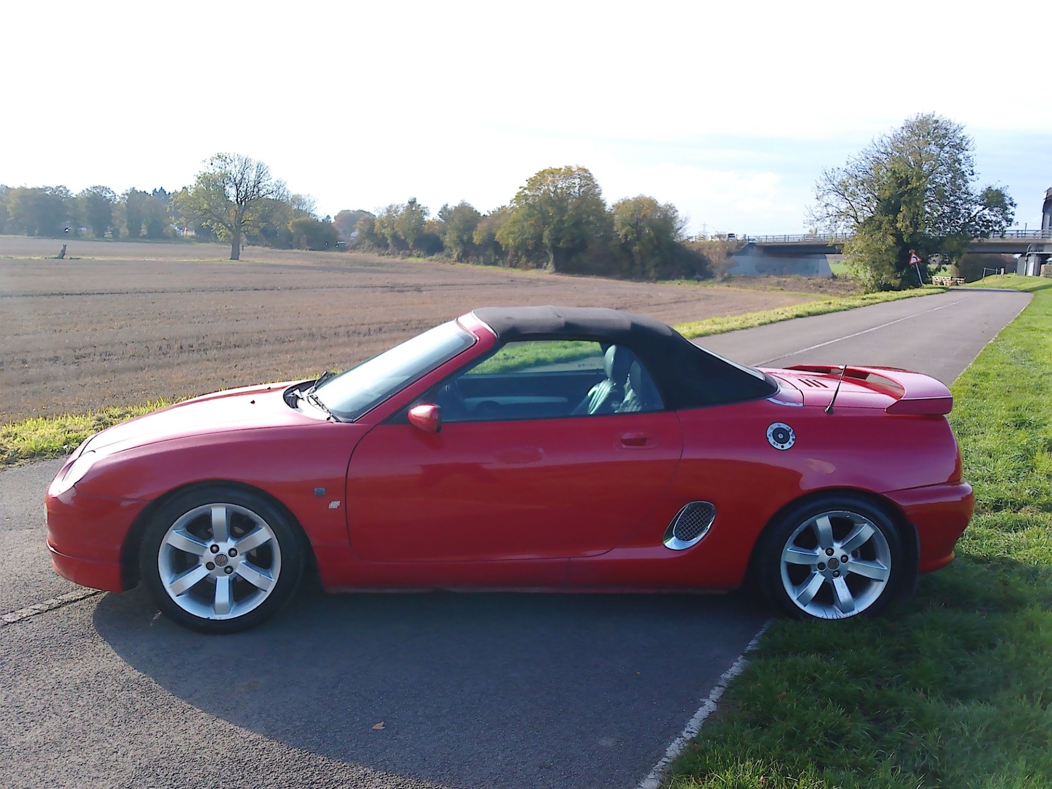 Used MG MGF 2001 for sale - 76413993: Photo 2