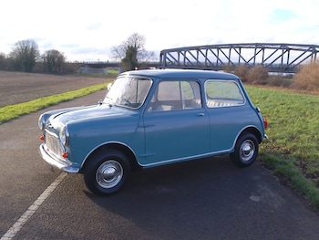 Used Morris Minor 1961 for sale - 77260960: Photo