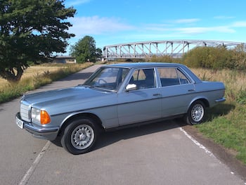 Used Mercedes-Benz 280 1982 for sale - 79661150: Photo