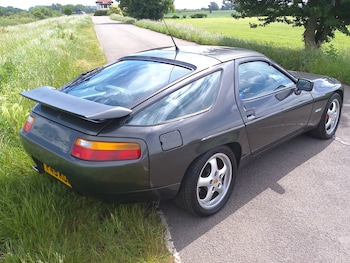 Used Porsche 928 1989 for sale - 78882450: Photo