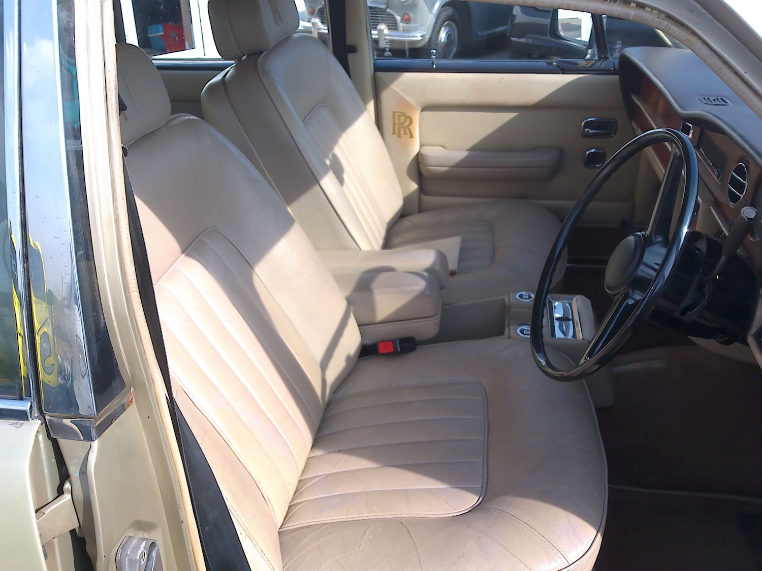 Used Rolls-Royce Silver Spirit 1981 for sale - 77947341: Photo 9