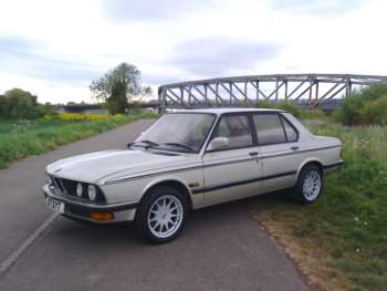 1985 - 520i 4dr