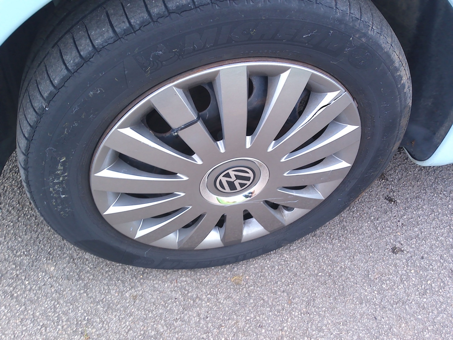 Used Volkswagen Beetle 2003 for sale - 76477376: Photo 12