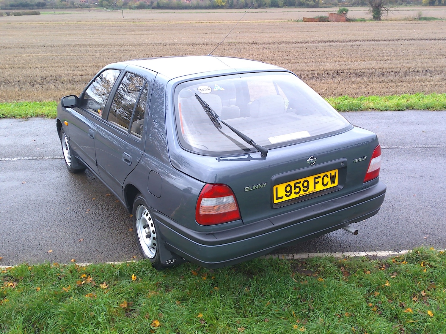 Used Nissan Sunny 1993 for sale - 76543078: Photo 3