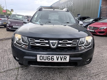 Used Dacia Duster 2016 for sale - 78605014: Photo
