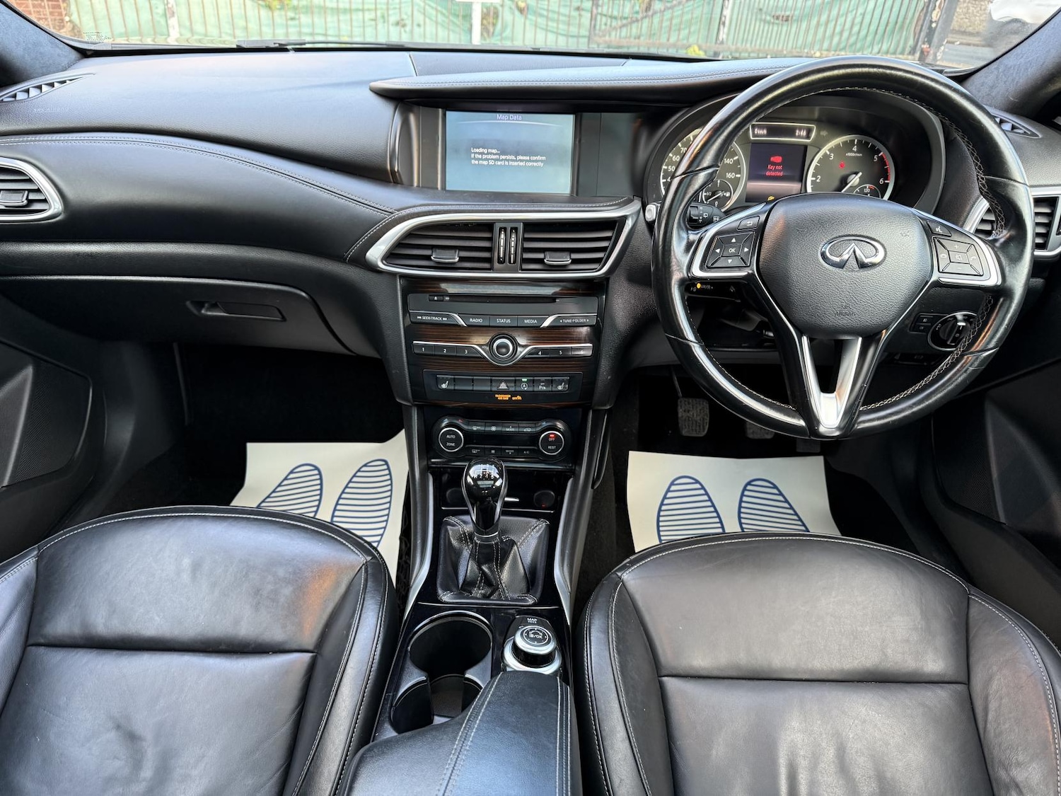 Used Infiniti Q30 2017 for sale - 76758210: Photo 9