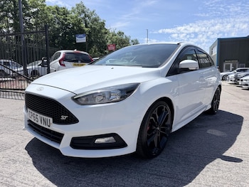 Used Ford Focus 2015 for sale - 78757508: Photo