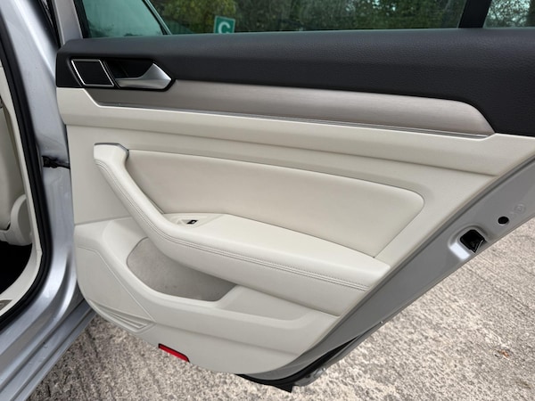 Used Volkswagen Passat 2016 for sale - 76312647: Photo 21