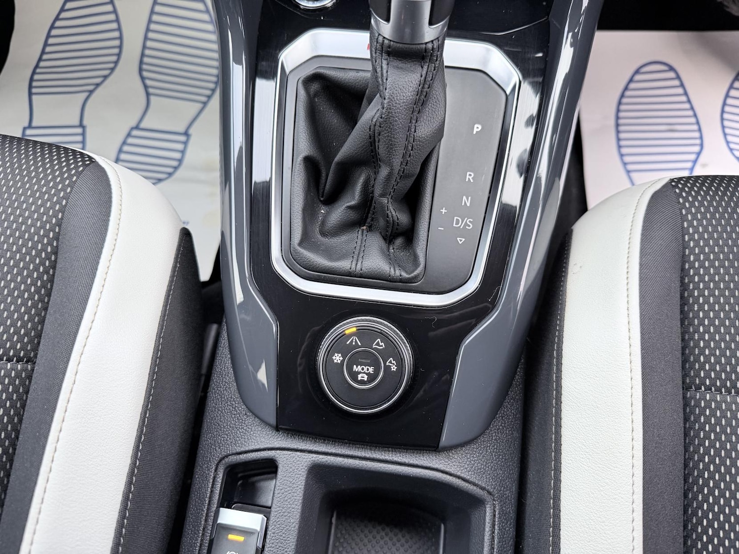 Used Volkswagen T-Roc 2018 for sale - 78099751: Photo 10