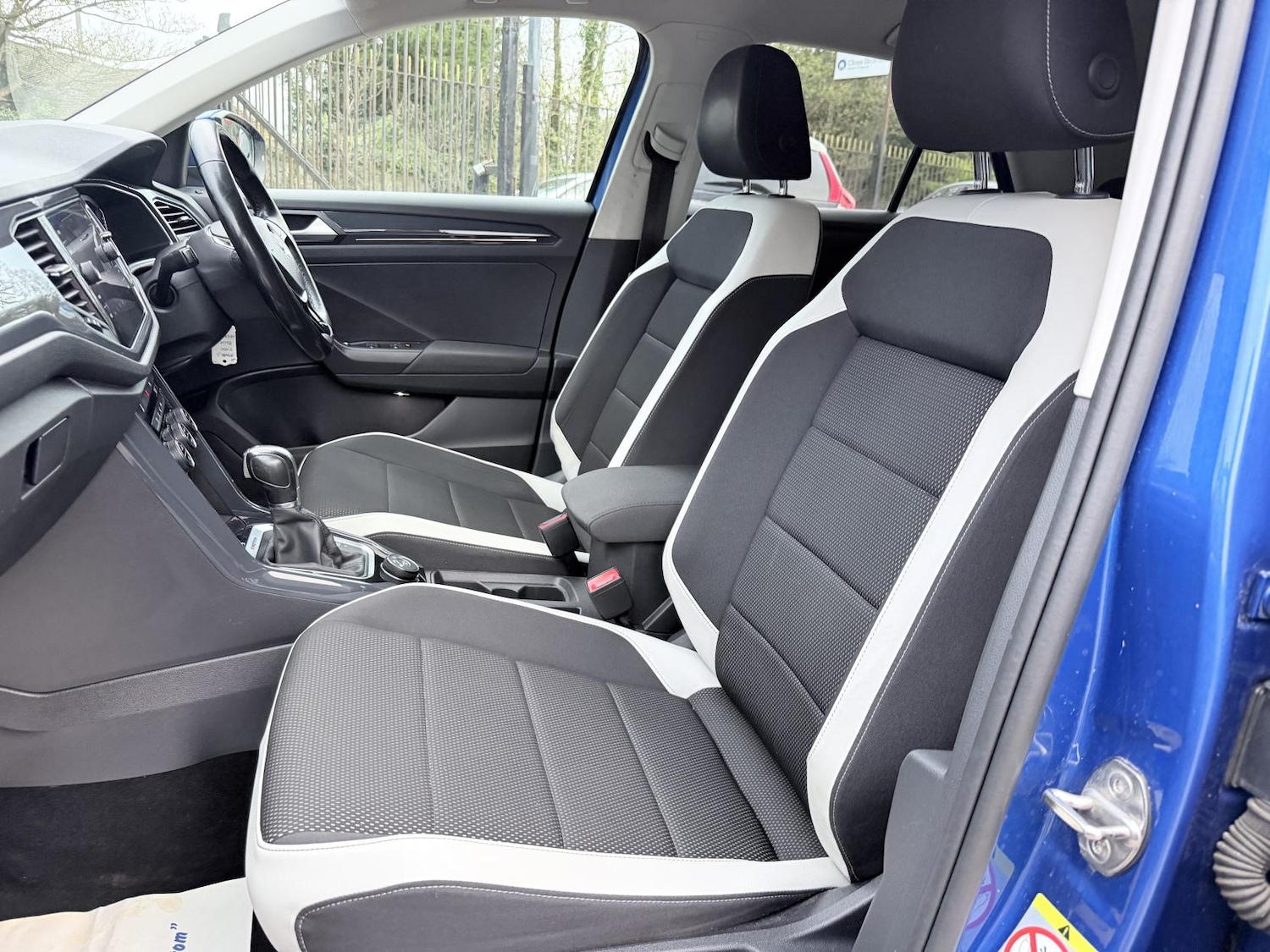 Used Volkswagen T-Roc 2018 for sale - 78099751: Photo 16