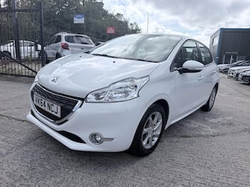Used Peugeot 208 2014 for sale - 79720918: Photo
