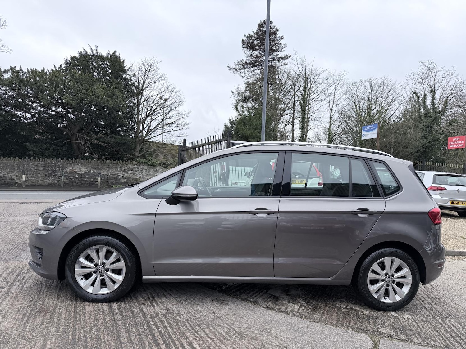 Used Volkswagen Golf SV 2016 for sale - 77630943: Photo 4