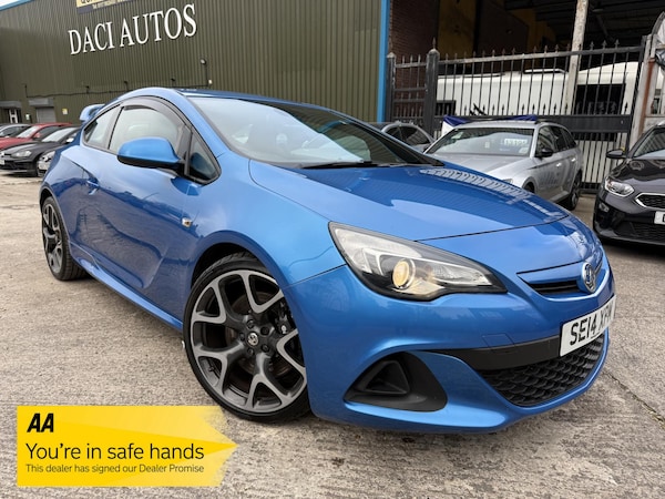 Used Vauxhall Astra GTC 2014 for sale - 76290588: Photo 1