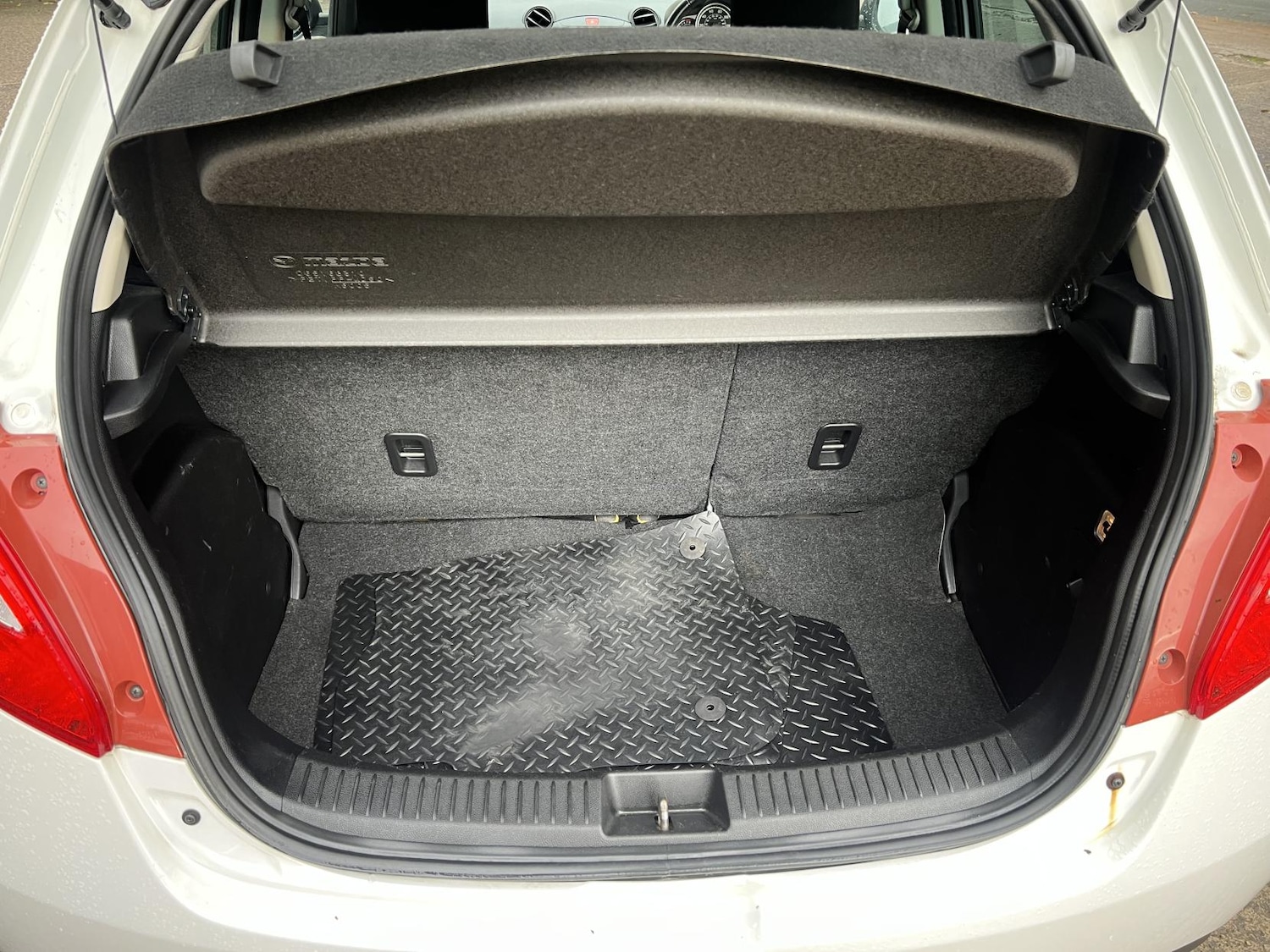 Used Mazda Mazda2 2013 for sale - 76557331: Photo 10