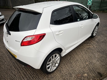 Used Mazda Mazda2 2013 for sale - 76557331: Photo
