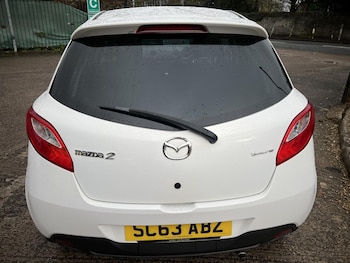 Used Mazda Mazda2 2013 for sale - 76557331: Photo