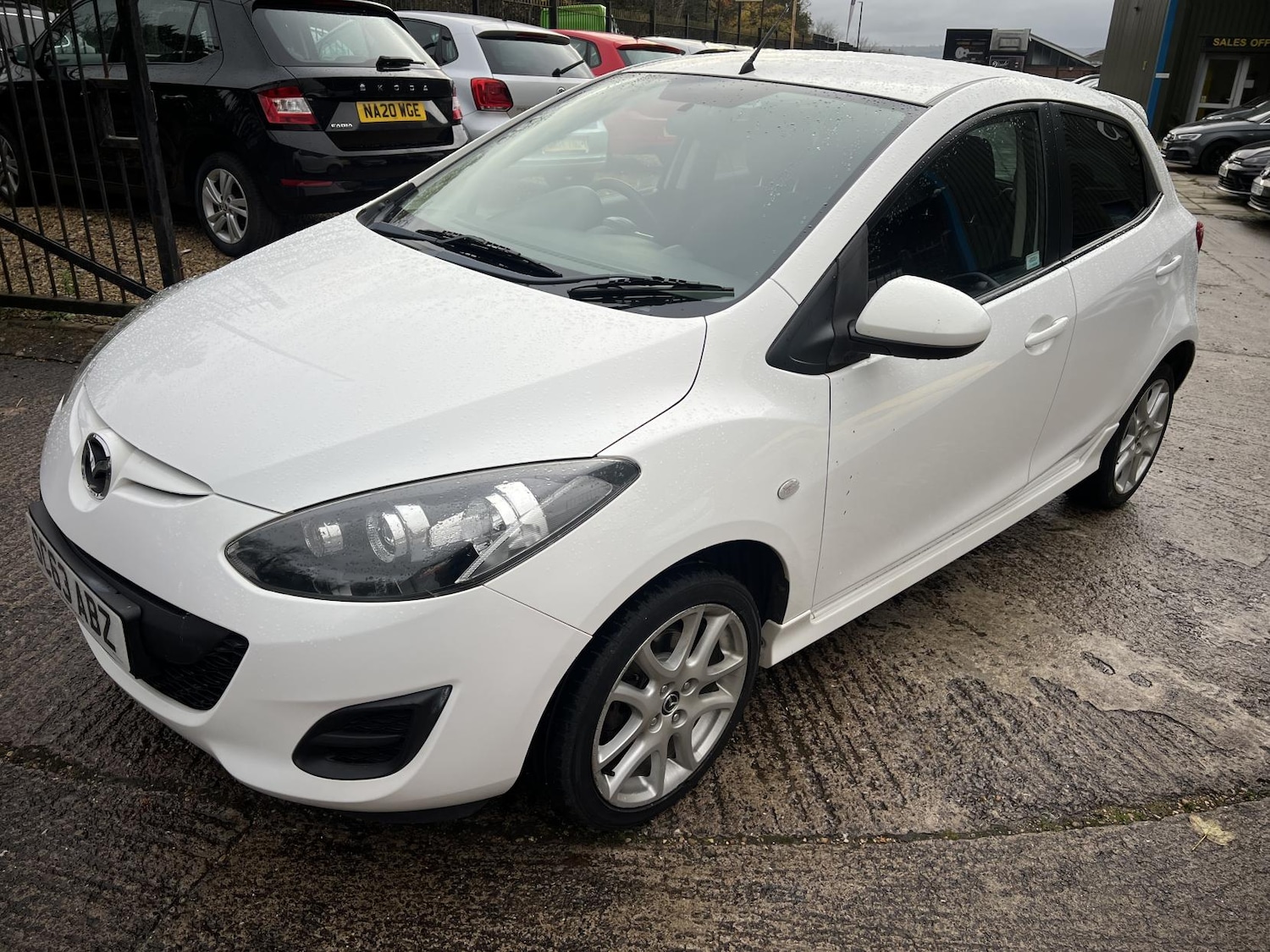 Used Mazda Mazda2 2013 for sale - 76557331: Photo 7