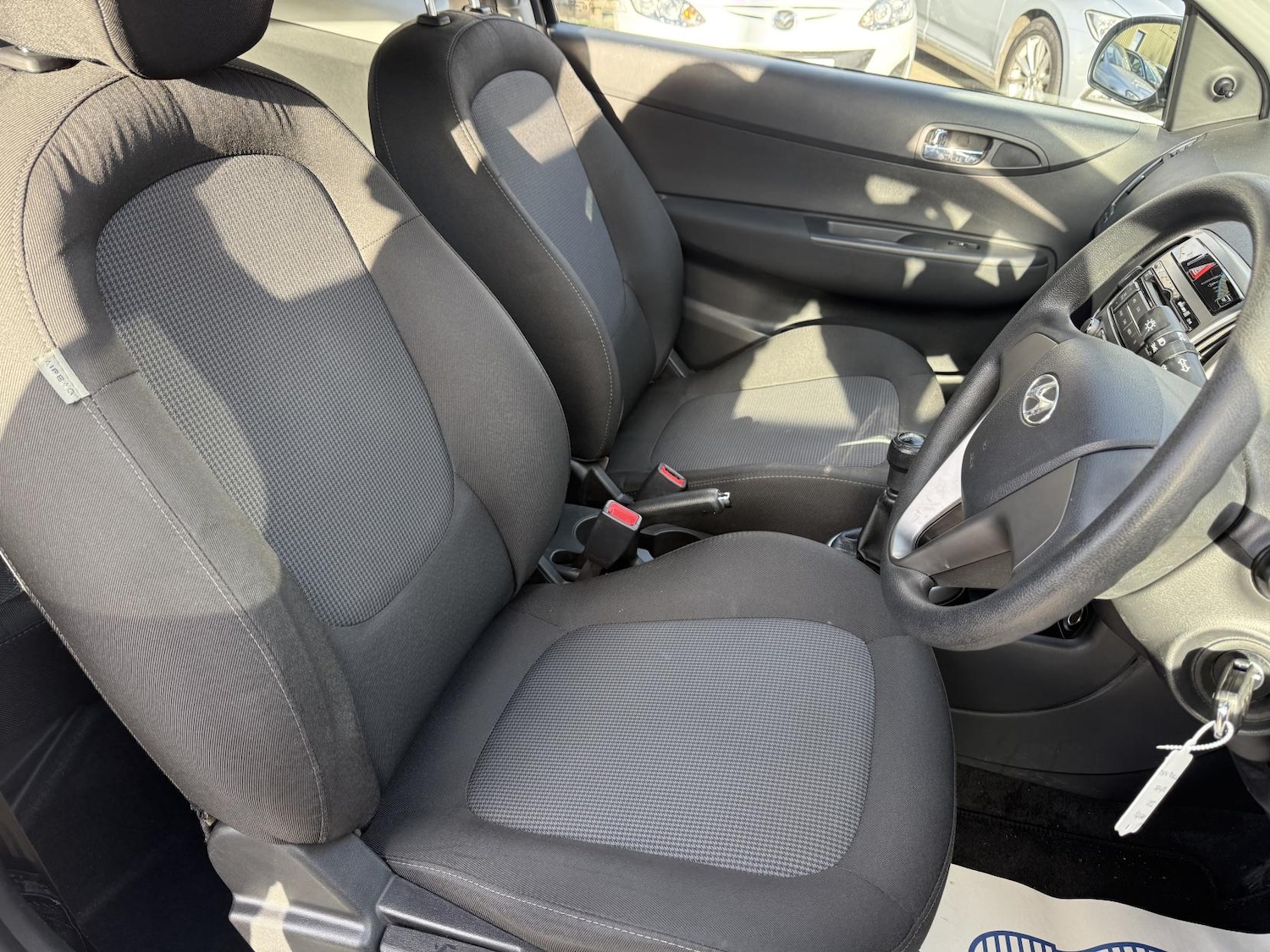 Used Hyundai i20 2014 for sale - 76637625: Photo 12
