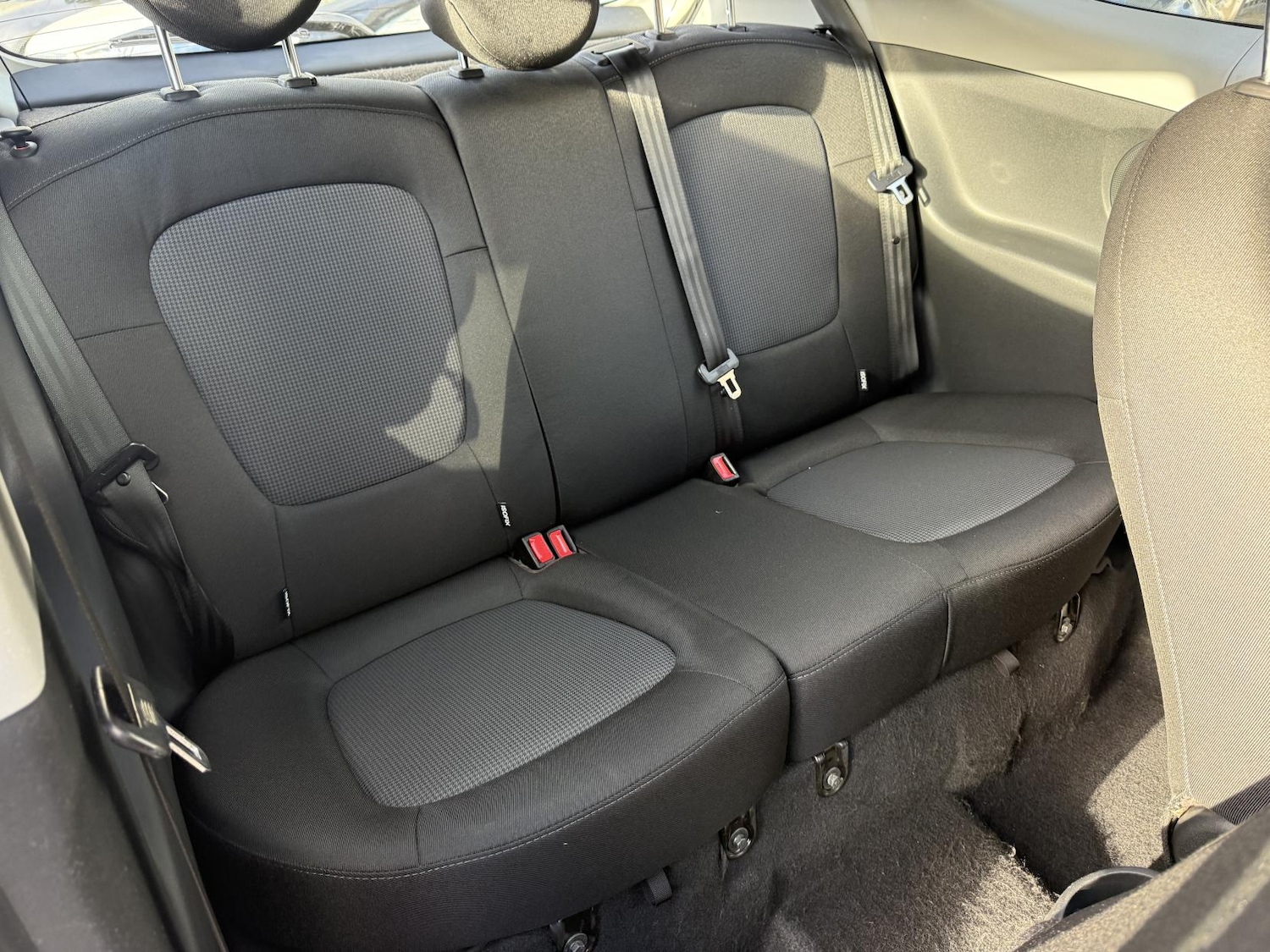 Used Hyundai i20 2014 for sale - 76637625: Photo 13