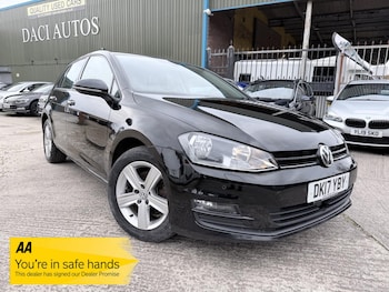 Used Volkswagen Golf 2017 for sale - 77532302: Photo