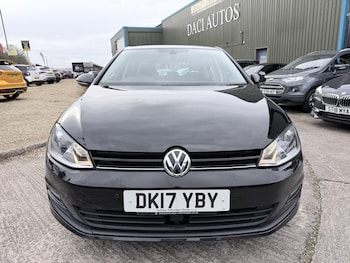 Used Volkswagen Golf 2017 for sale - 77532302: Photo