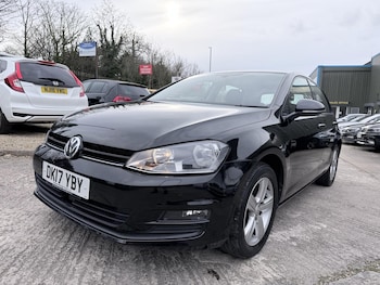 Used Volkswagen Golf 2017 for sale - 77532302: Photo