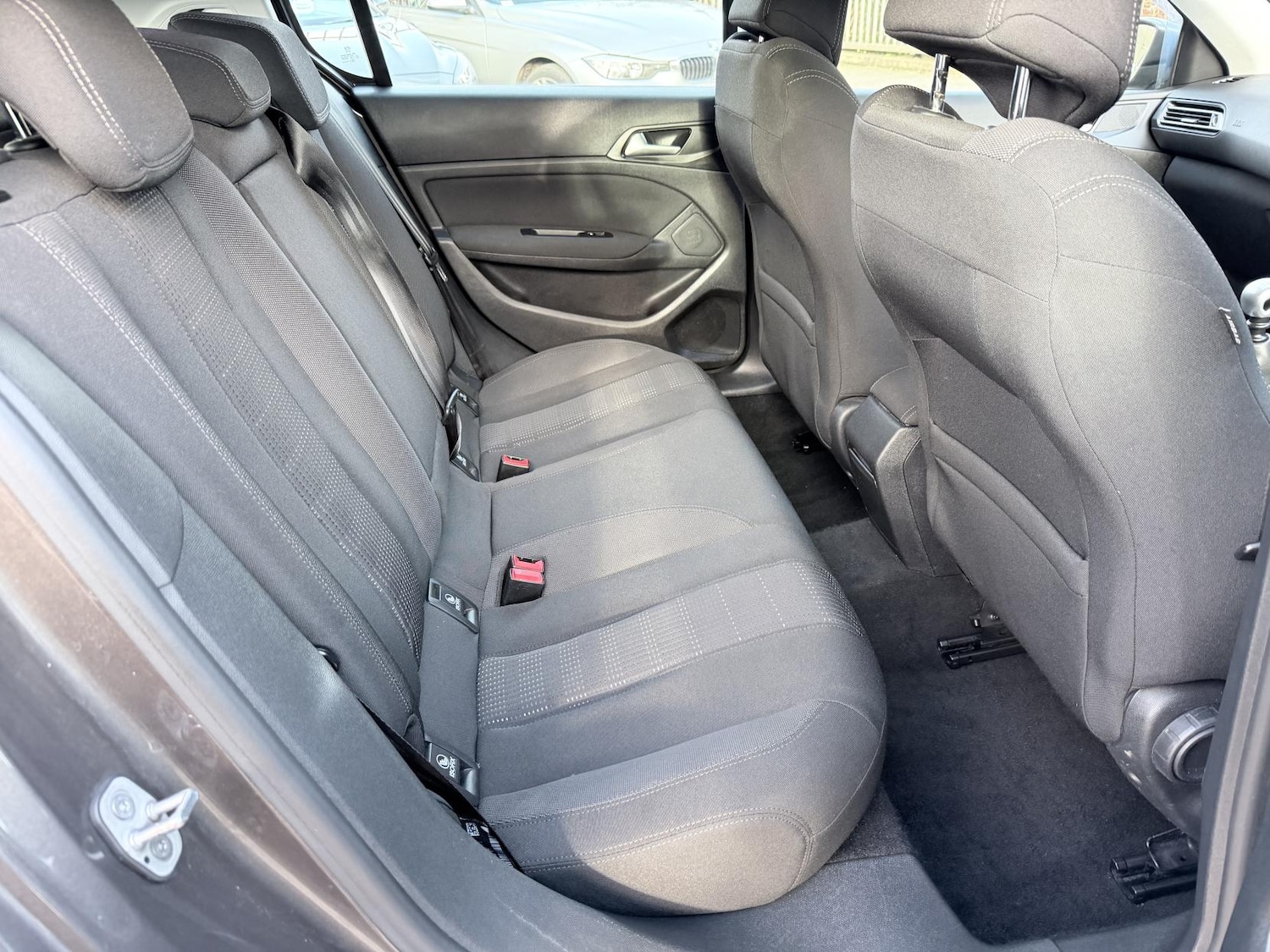 Used Peugeot 308 2016 for sale - 77071245: Photo 17