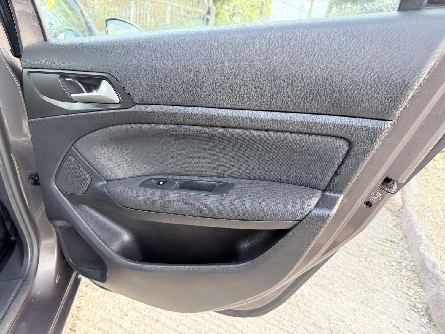 Used Peugeot 308 2016 for sale - 77071245: Photo 18