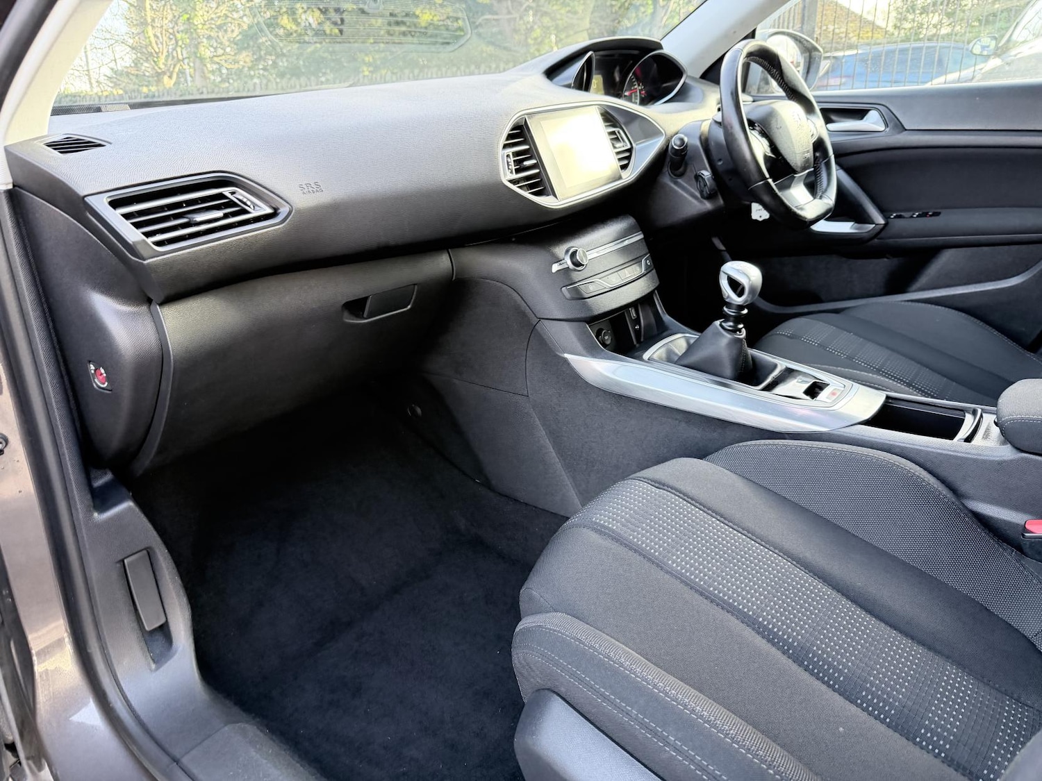 Used Peugeot 308 2016 for sale - 77071245: Photo 23